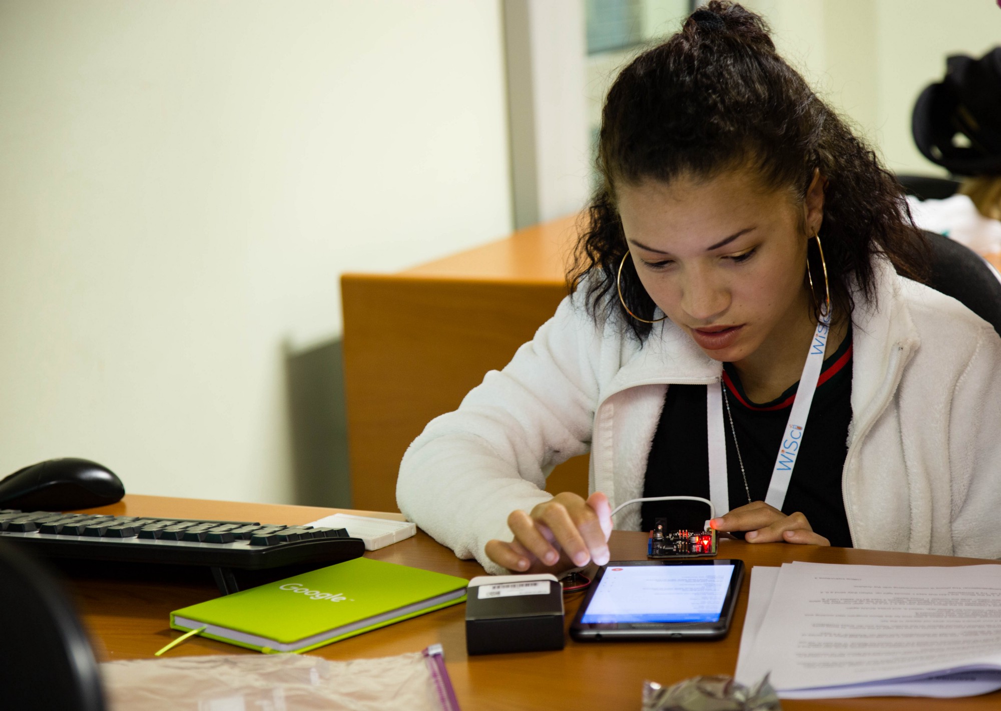 The 2018 WiSci STEAM Camp Kicks Off with NASA, Google, and Teen Girls From Five Countries