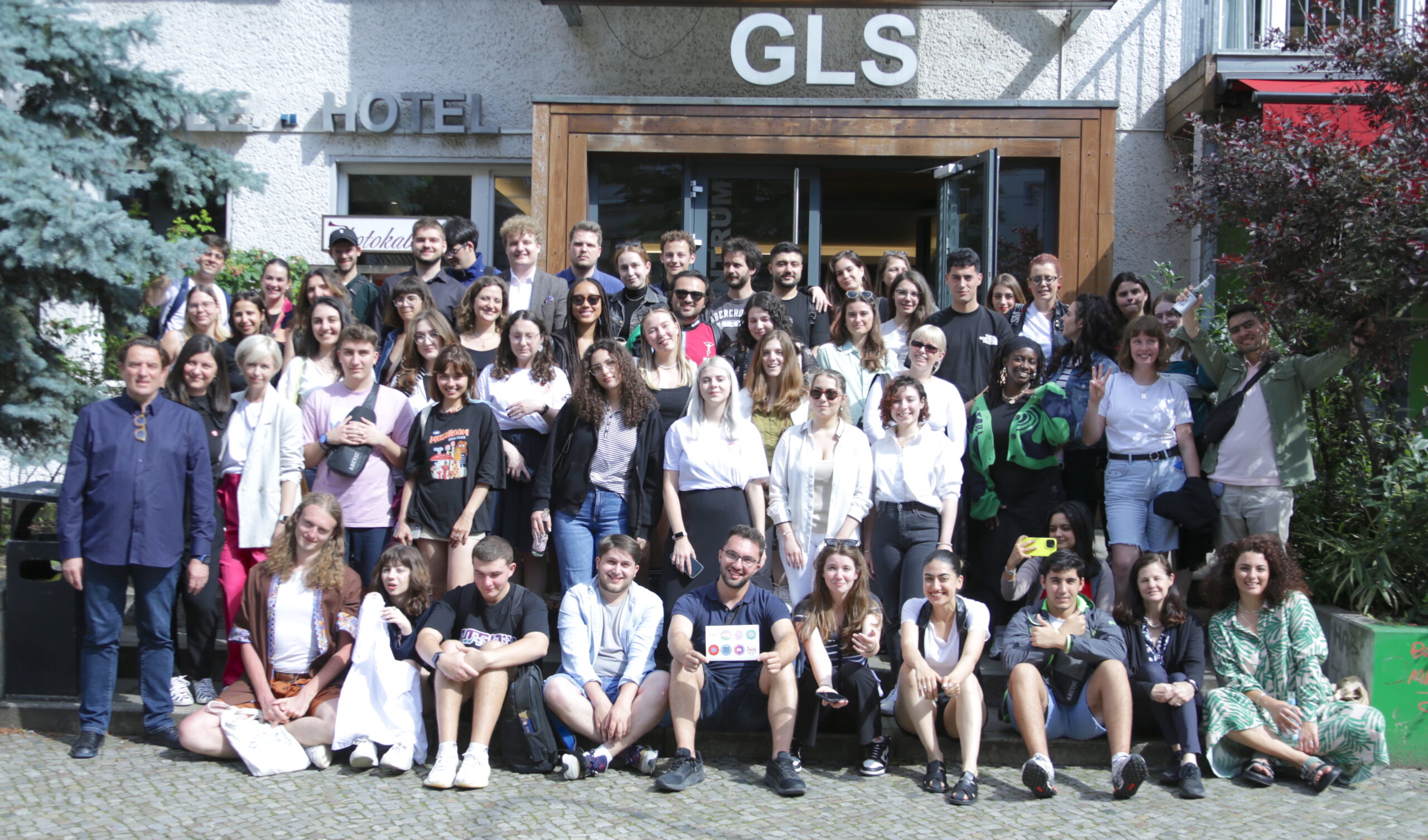 Digital Communication Network Global Wraps Up Successful Berlin Youth Summit Empowering Gen Z Communicators and Advocates